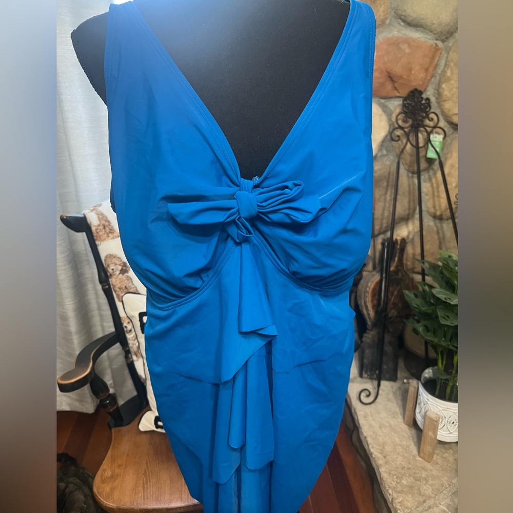 BloomChic Vibrant Blue Tankini